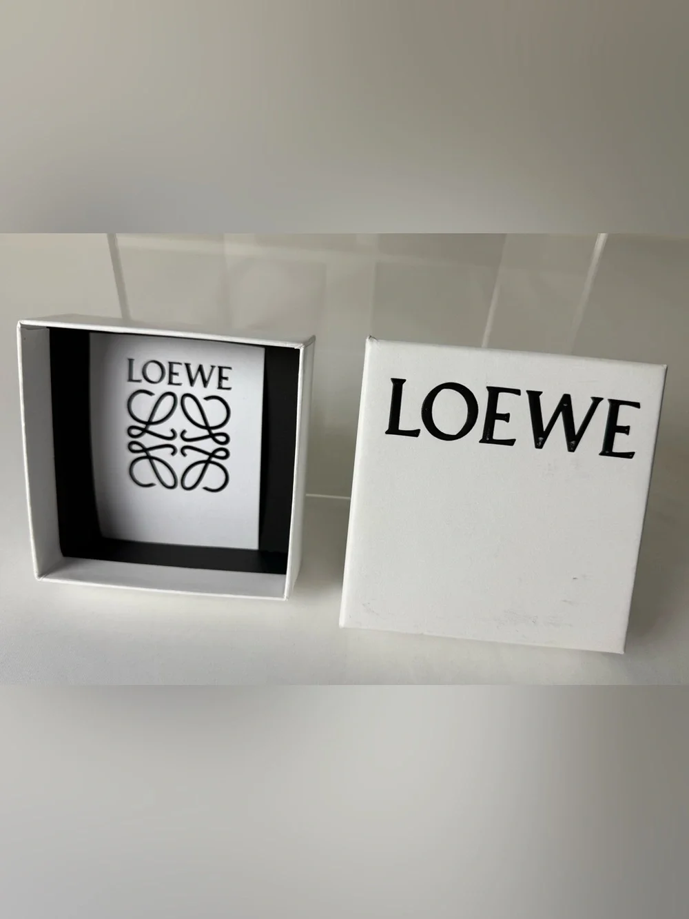 LOEWE “Authentic Gift Box” — 4” x 4” ✨🖤